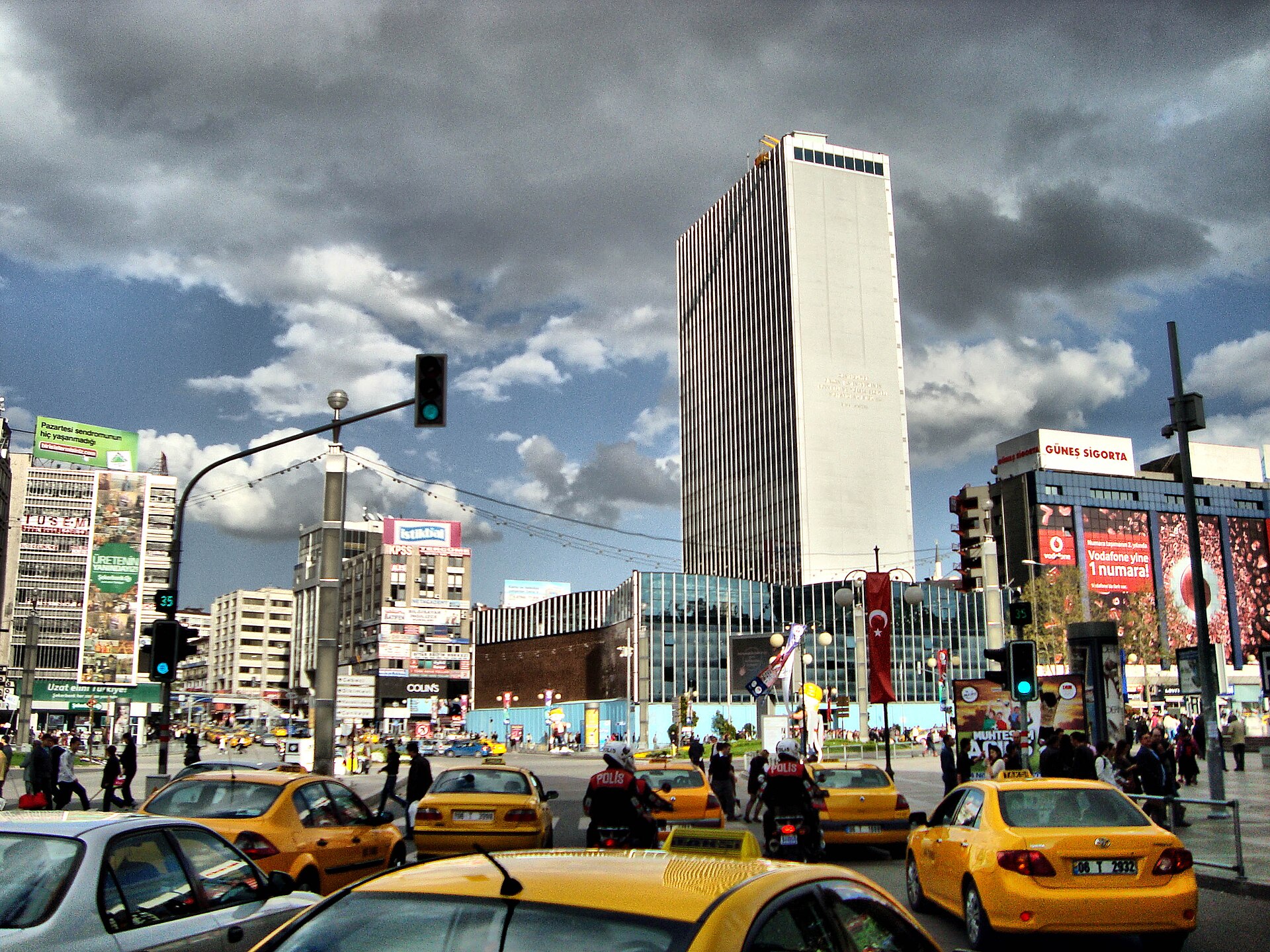 Mercure Ankara Kızılay — Kızılay Meydanı, Ankara