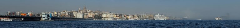 Holiday Inn İstanbul Şişli'nin bulunduğu çevreden görülen Galata Kulesi'yle İstanbul silueti