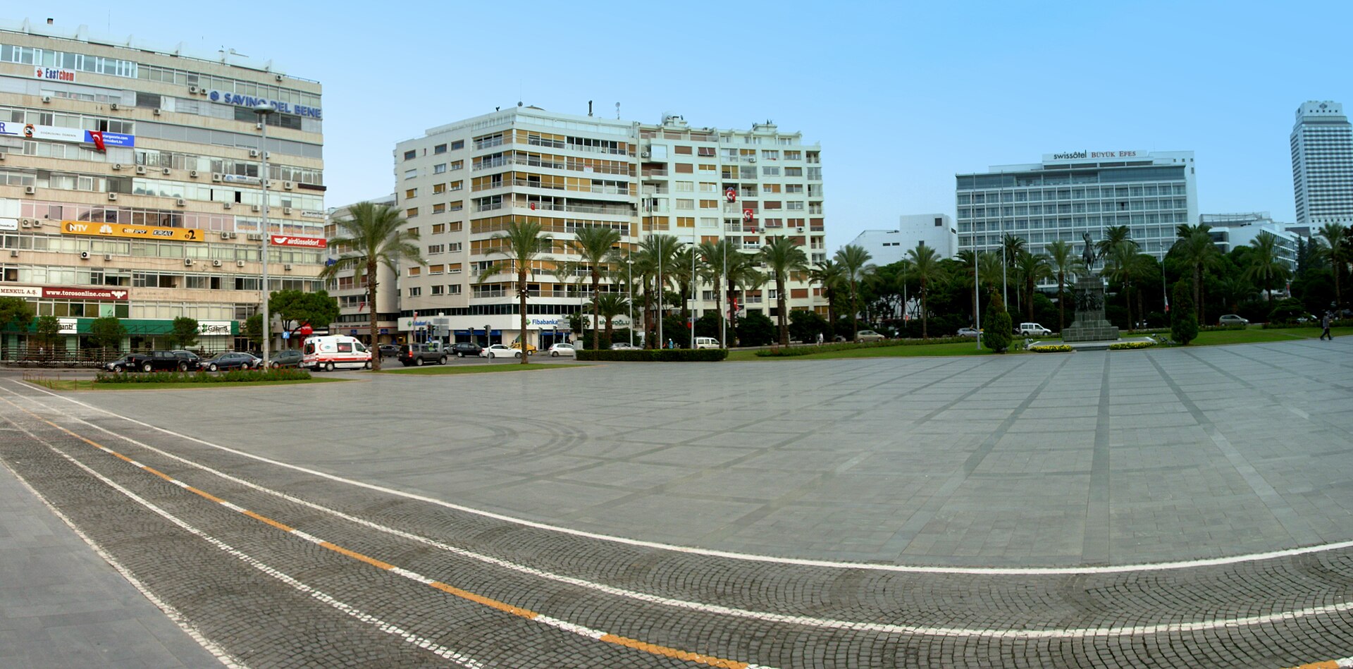 Swissotel Büyük Efes İzmir — Cumhuriyet Meydanı, İzmir